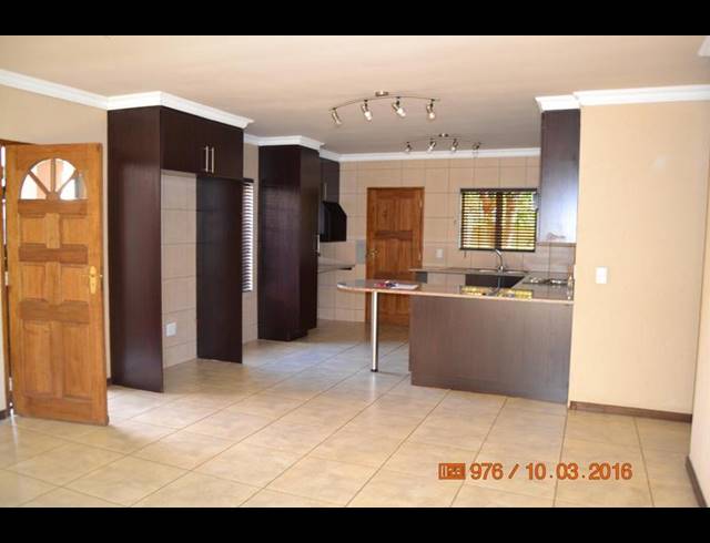 3 BEDROOM PROPERTY TO RENT IN BRENTWOOD